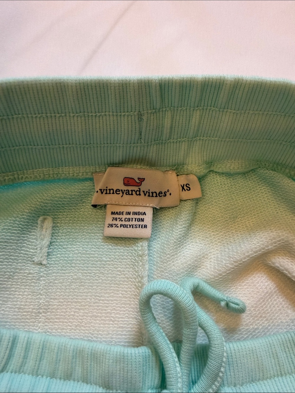 Vineyard Vines Aqua-to-Blue Gradient Athletic Shorts - Picture 5 of 9